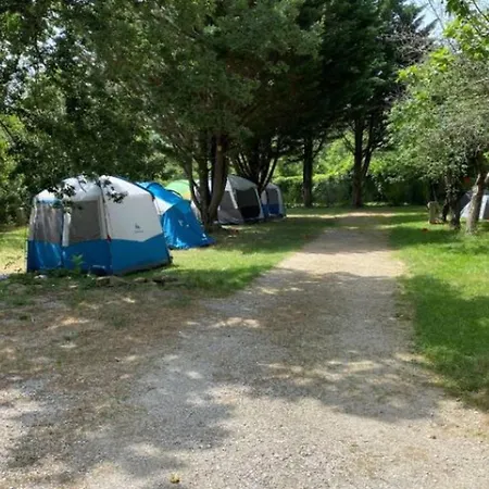 캠프장 Mobil-home Confortable Avec Terrasse Au Calme - Api-1-52-915 Camon (Languedoc-Roussillon)