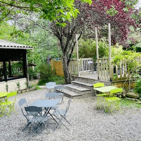 캠프장 Mobil-home Confortable Avec Terrasse Au Calme - Api-1-52-915