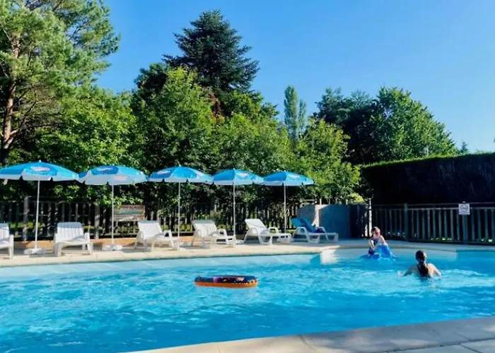 Mobil-home Confortable Avec Terrasse Au Calme - Api-1-52-915 *