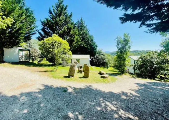 Campingplatz Mobil-home Confortable Avec Terrasse Au Calme - Api-1-52-915 Camon (Languedoc-Roussillon)